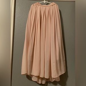 Uniqlo Pleated skirt